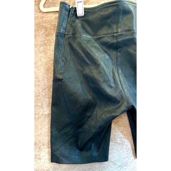 Lita by Ciara Leather Biker Shorts - 100% Lamb Leather Black - size 4 - Picture 11 of 15
